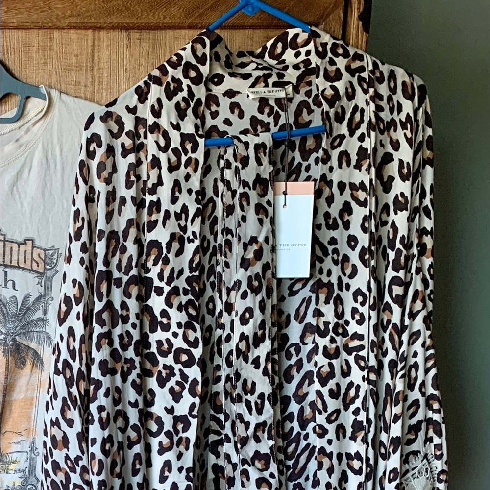 Spell & The Gypsy NWT Bodhi Kimono S/M